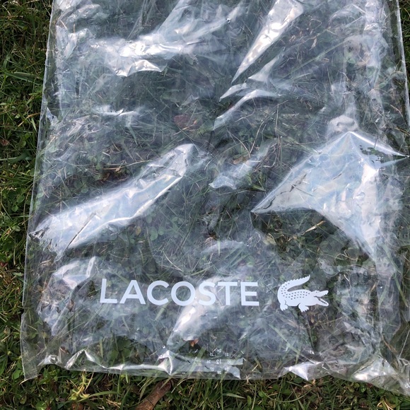 Lacoste shorts - Picture 5 of 5